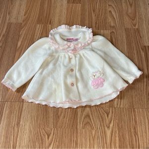 VINTAGE KIDGETS FLEECE WHITE PINK TEDDY BEAR GRAPHIC TOP BABY SIZE 0/6 MONTHS